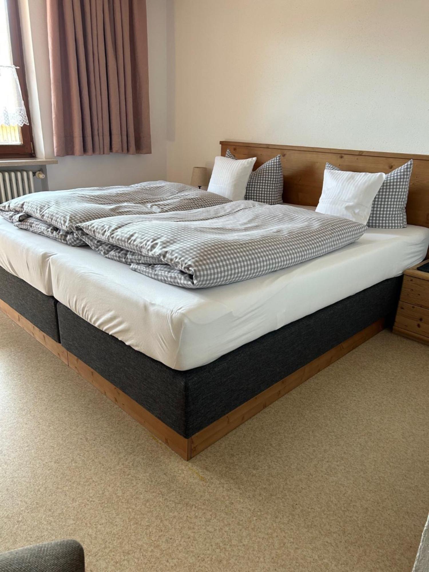 שוונגאו Gaestehaus Stefanie מראה חיצוני תמונה